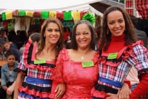 Festa Junina drei Schwestern