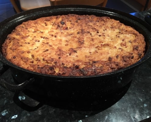 Döppekooche-Rezept, die immer gelingen und großartig schmecken, Gusseisener Bräter mit Döppekooche