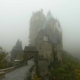 Burg Eltz im Nebel