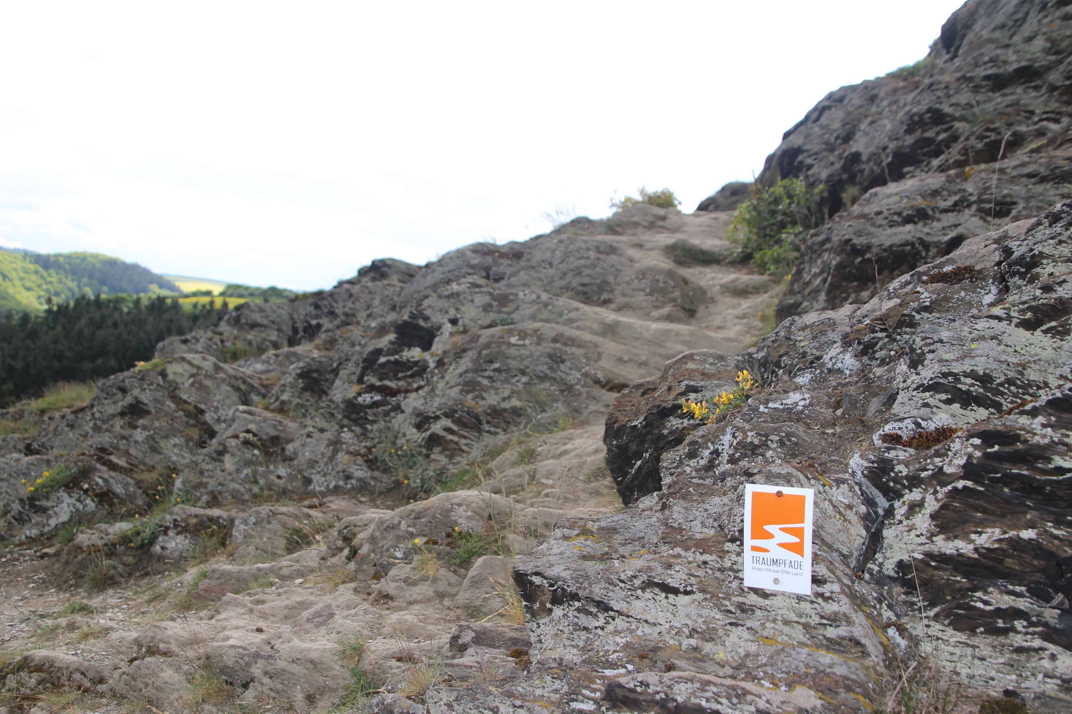 Traumpfad Nette-Schieferpfad Felsen