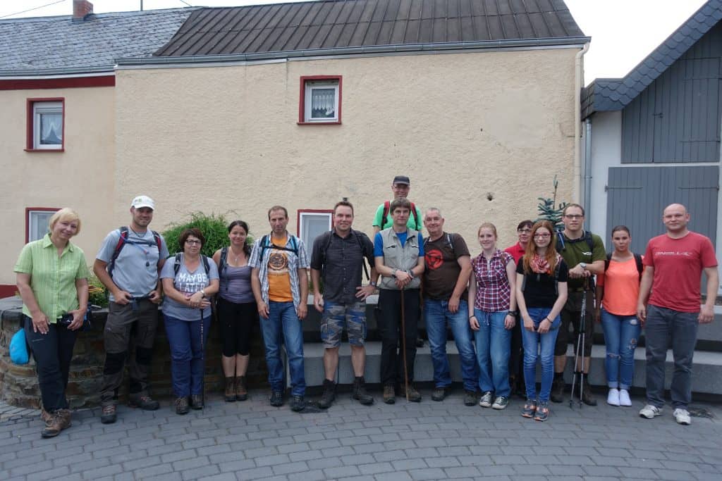 Gruppenfoto wandern mit dem Eifelfang, Vollmondwanderung 