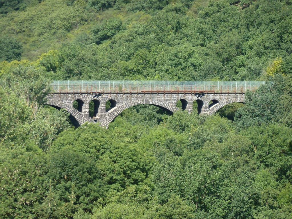 Viadukt, Ausblick auf dem Nette-Schieferpfad