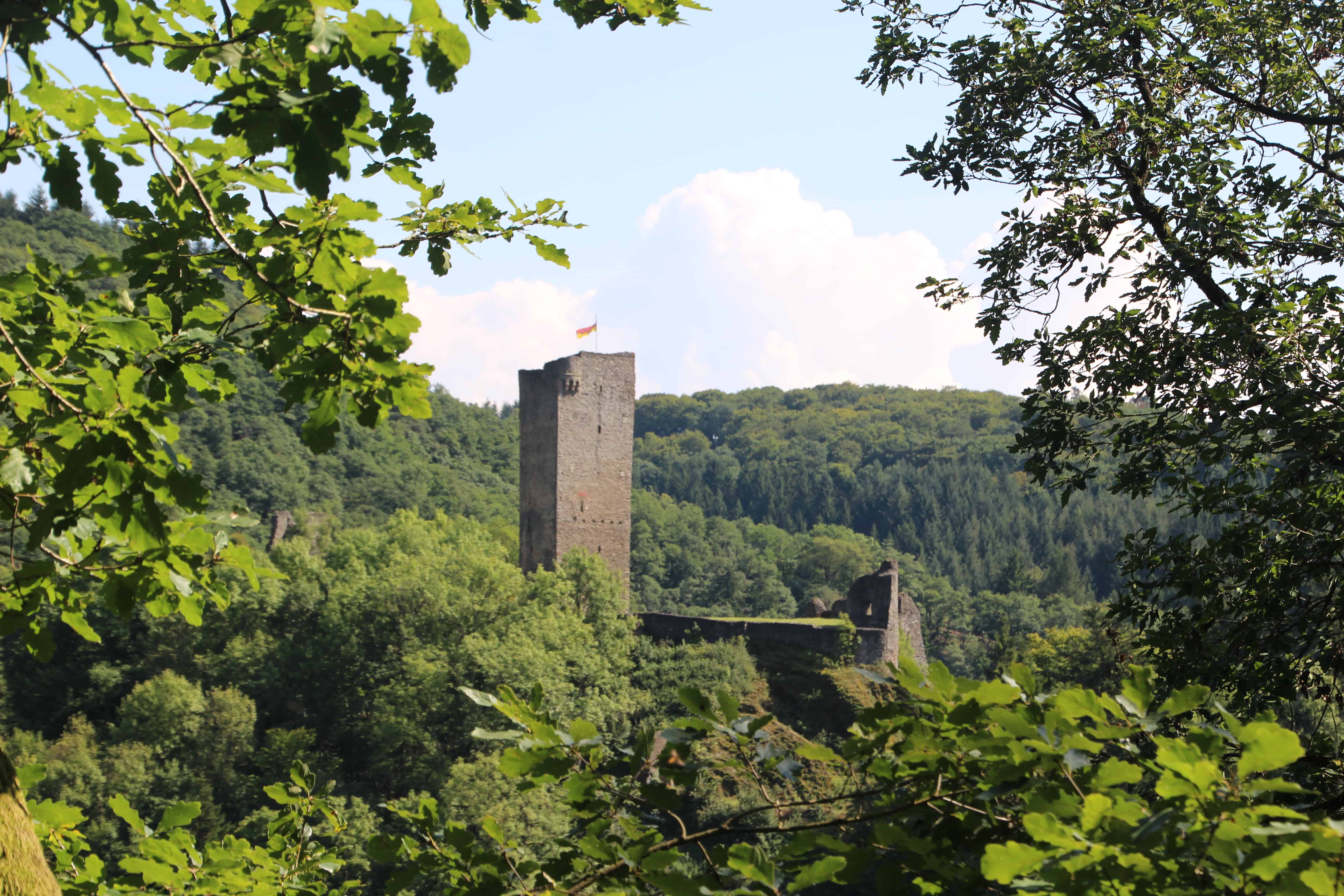 Oberburg Manderscheid am Lieserpfad