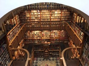 Die Klosterbibliothek von Maria Laach