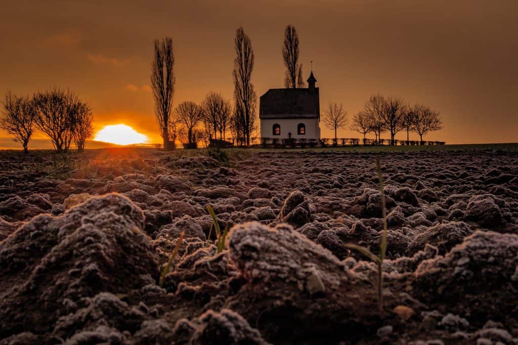 Heilig Kreuz Kapelle Mertloch im Frost