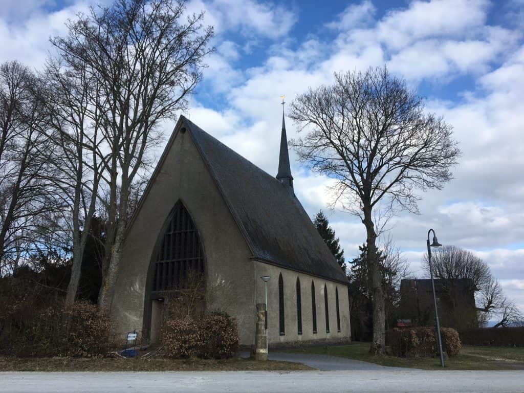 Schwanenkirche Roes