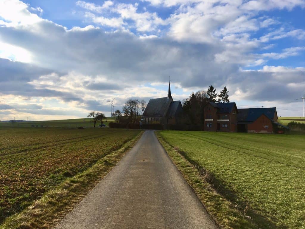 Schwanenkirche Roes