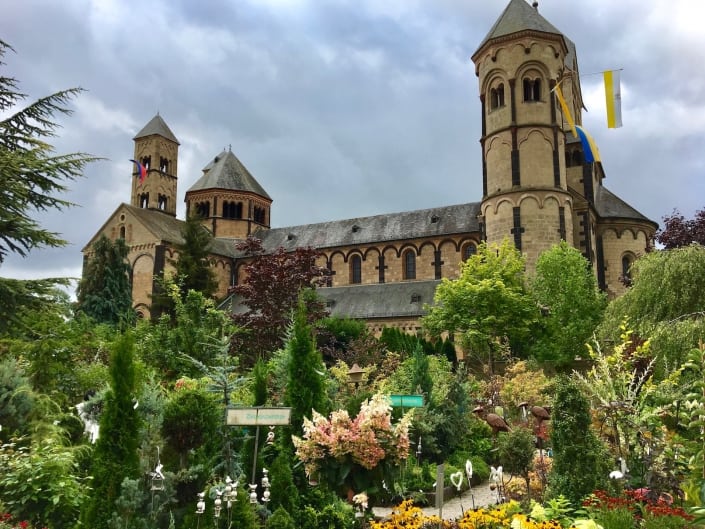 Magische Orte in der Eifel - Die Klostergärtnerei von Maria Laach