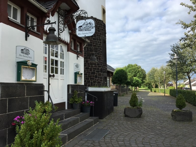 Der Maifeld-Radweg - Landschaft aktiv erleben, Alter Bahnhof, Polch