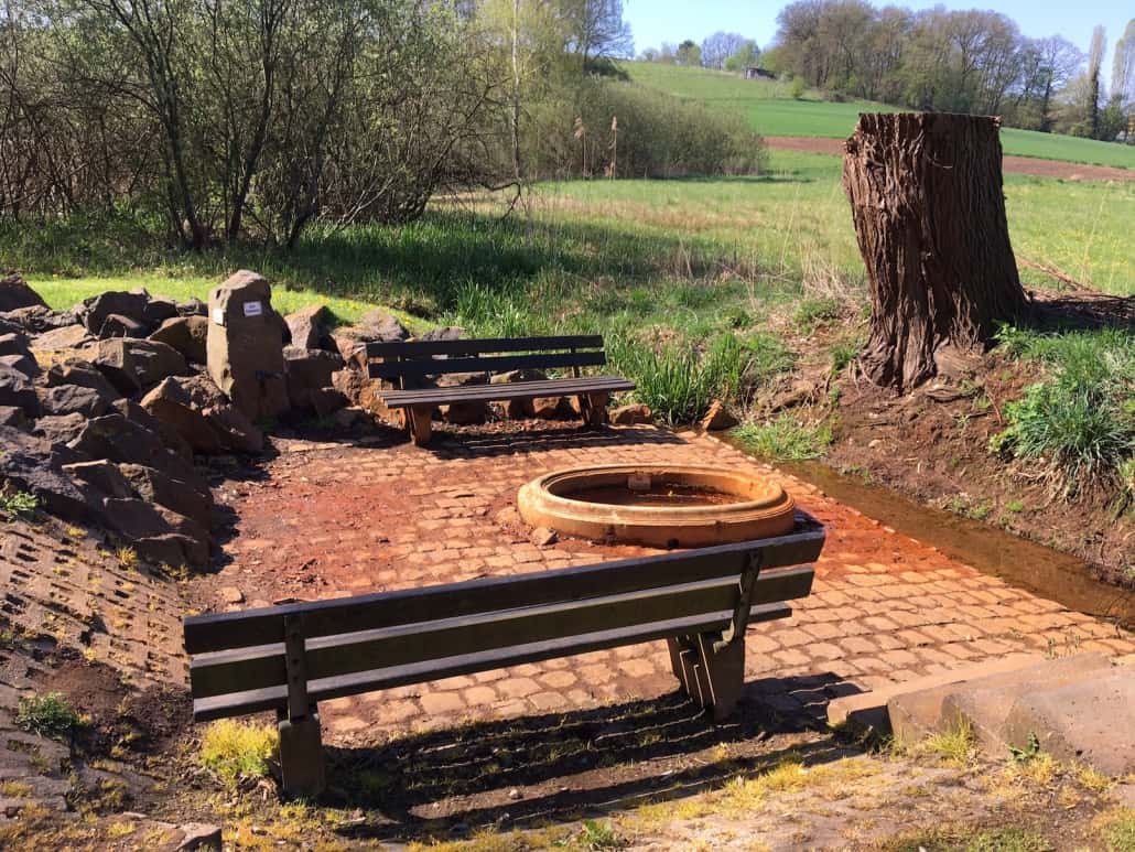 Mineralbrunnen Traumpfad Höhlen- und Schluchtensteig
