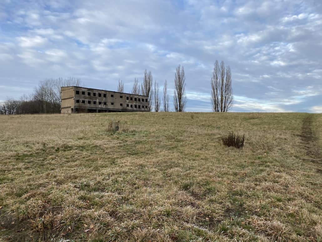 Lost Place in der Eifel, Ehemalige Heimschule am Laacher See, Gebäude