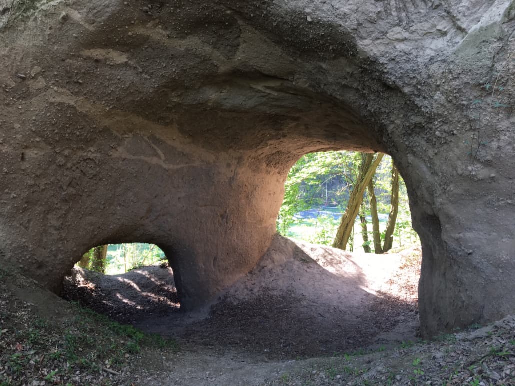 Trasshöhle im Brohltal