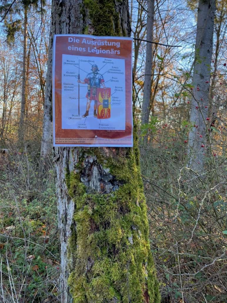 Bildtafel zu Legionärsausrüstung auf dem Traumpfädchen Mendiger Römerreich