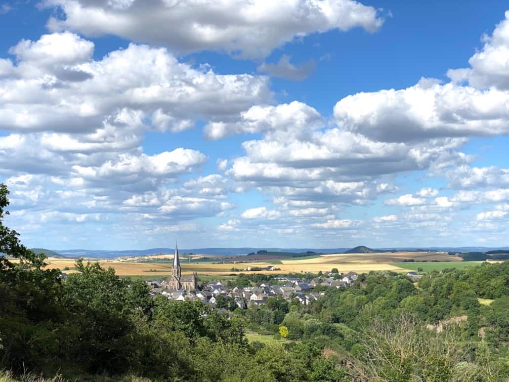 Nette-Schieferpfad, Blick auf Welling